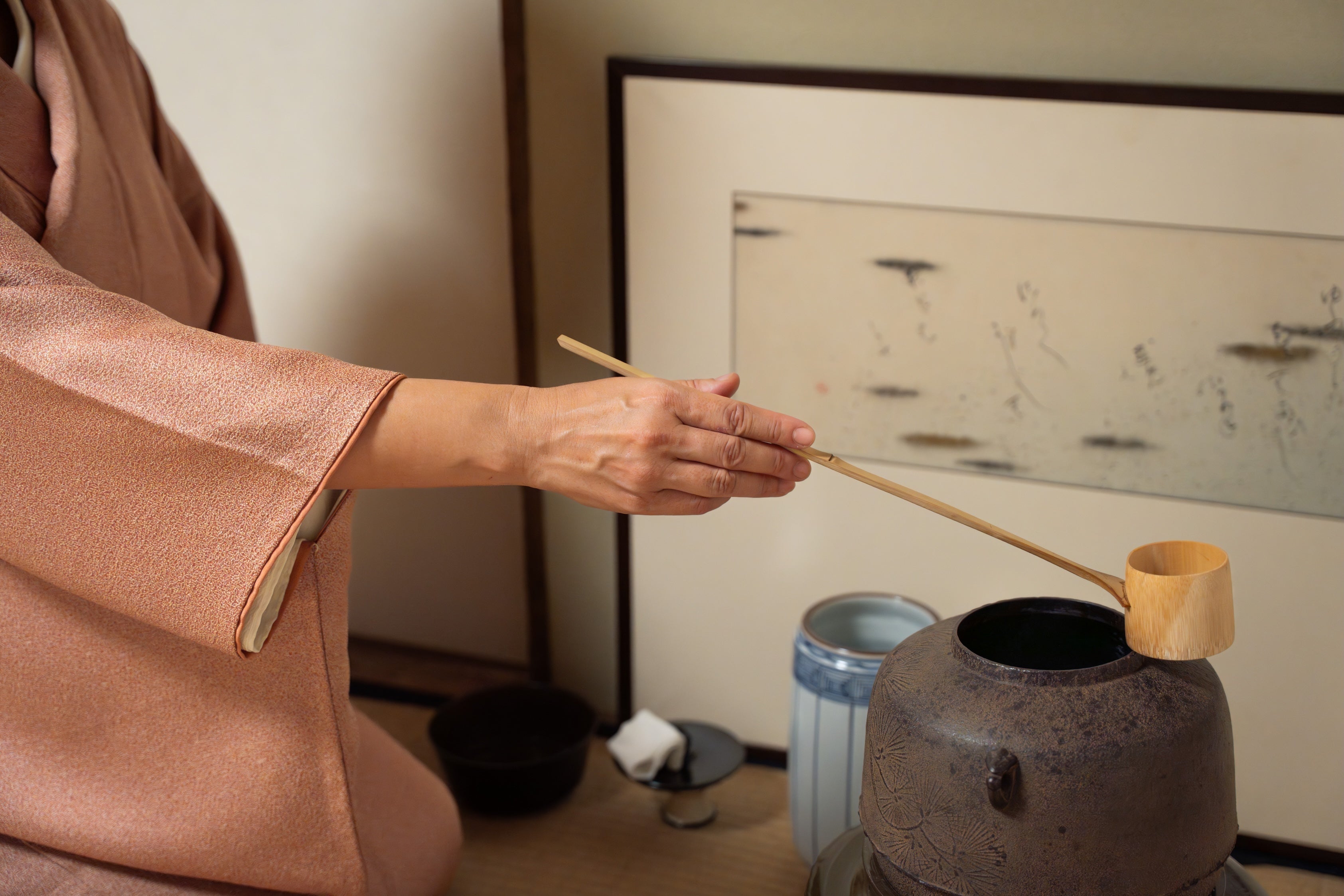The Art of Omotenashi, the Japanese Hospitality - written by a tea ceremony teacher Miki Sensei